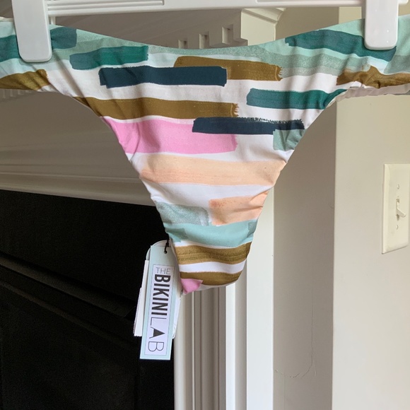 The Bikini Lab Skimpy Coverage Hipster Swim Bottoms XL EXTRA CHEEKY NWT - Picture 5 of 8